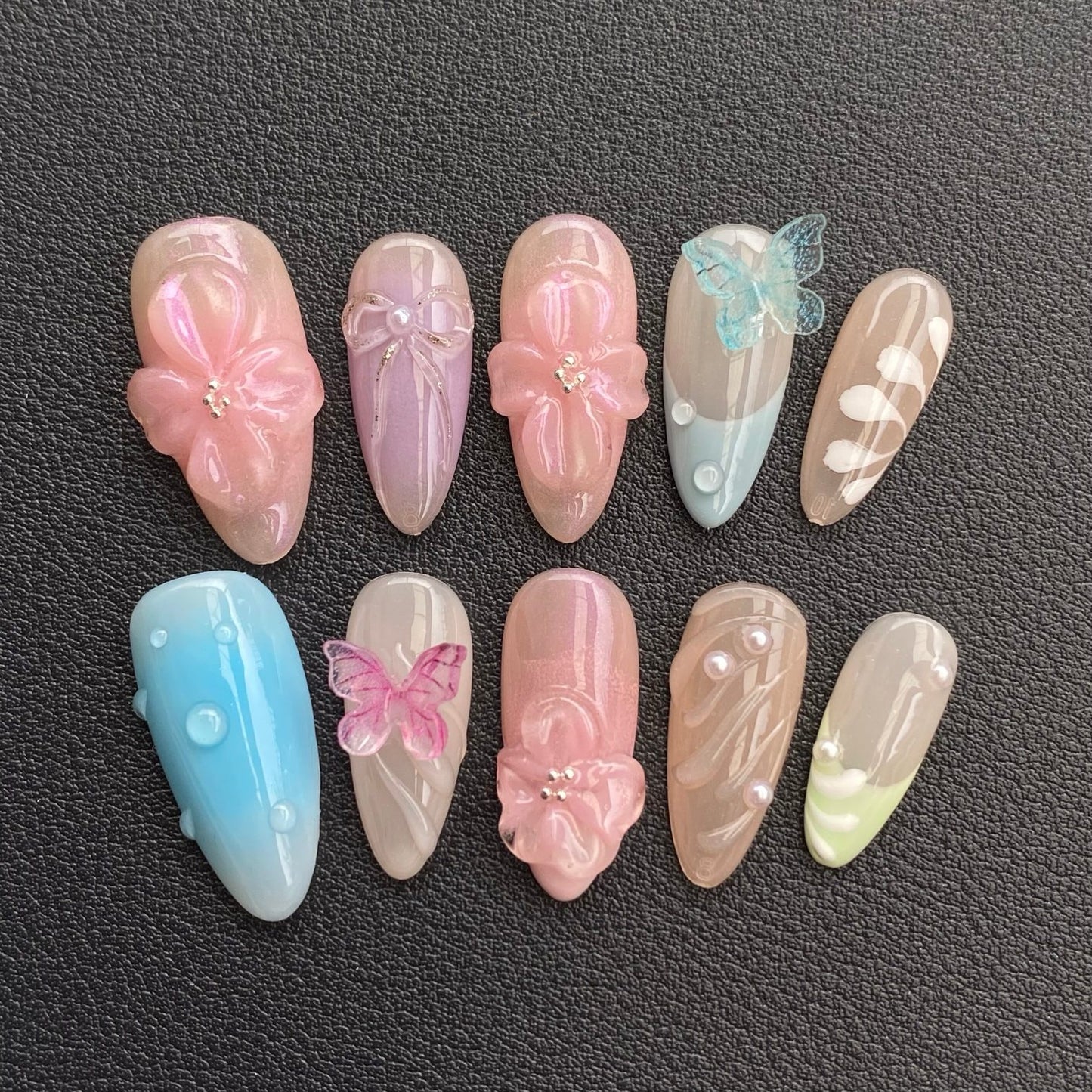 Chic Bloom